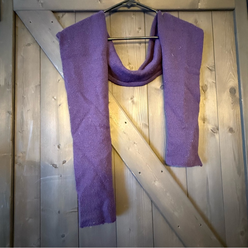 Chic Purple Knit Scarf